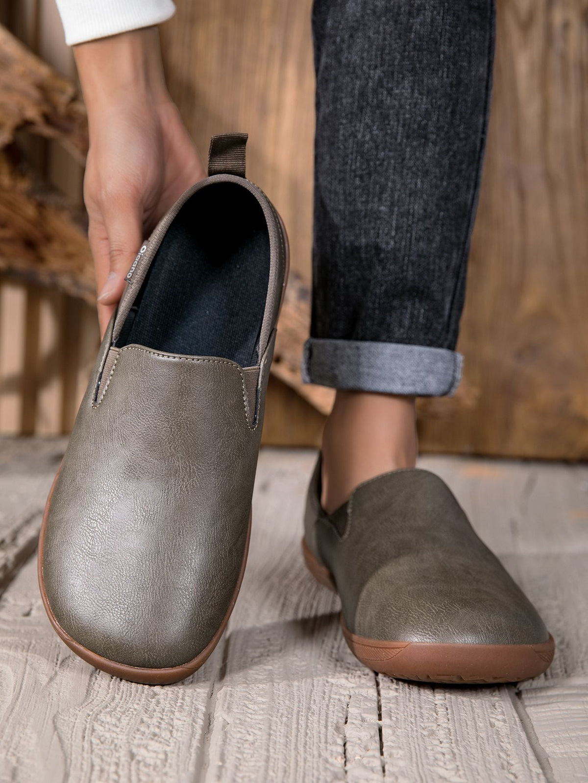 Oiaano Wide Toe Men Minimalist Shoes Comfortable Sneakers Leather Casual Shoes Black Slip On Leisure Loafers Drive Office