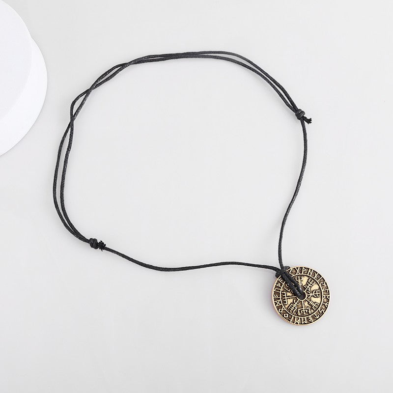 Rune Compass Necklace for Men Vintage High Quality Pendant Amulet Party Jewelry Gift