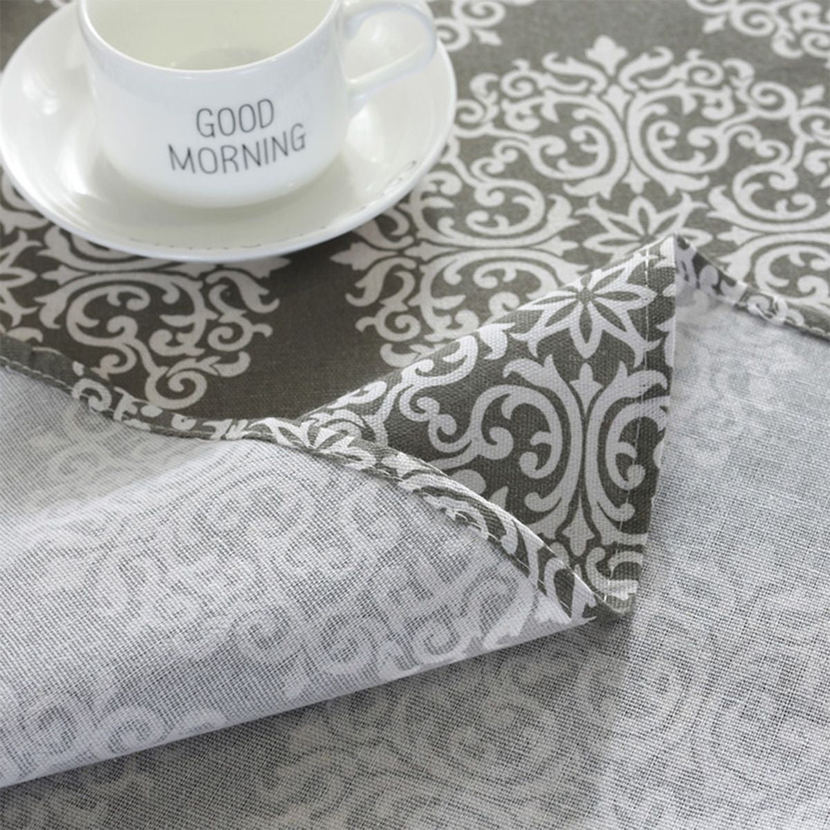 Round Tablecloth 120/150cm Washable Table Cloth Decorative Table Cover Indoor Holiday Home Christmas Party Picnic Dining Room