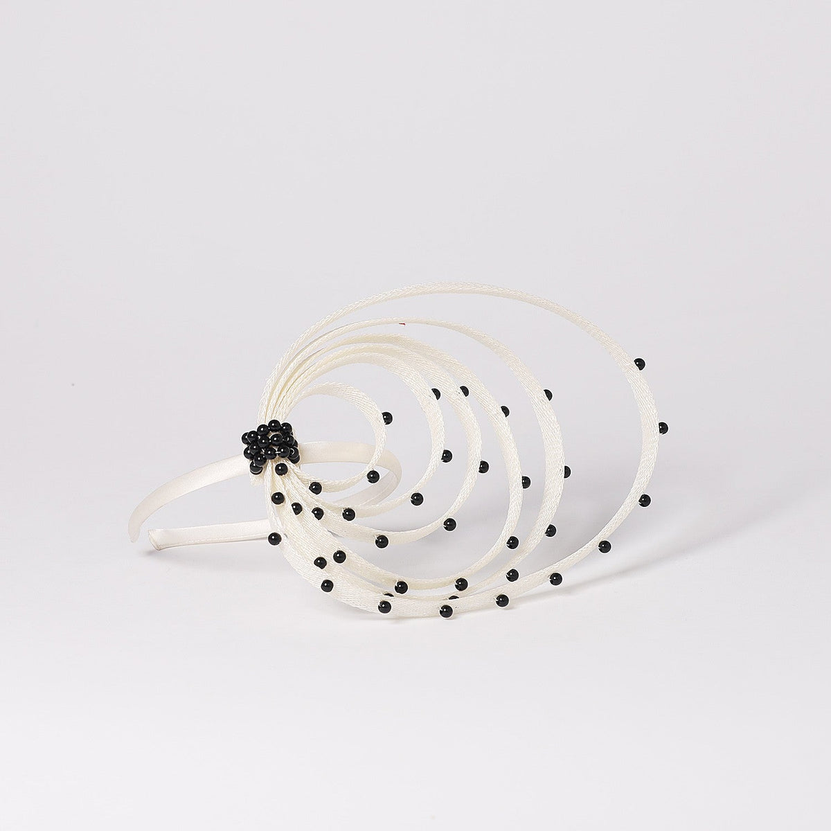 Royal Blue Fascinator Hat with Faux Pearls - Elegant Wedding Headdress, Derby Hats for Women, Cocktail Tea Party Church Events