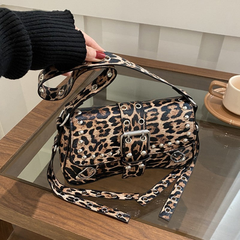 Shoulder Bag for Women Punk Style Purse PU Leather Rock Fashion Handbags with Rivet Small Trendy Armpit Purse