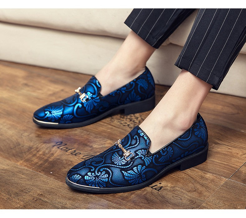 New pointed British men's business dress set with leather shoes and oversized men's shoes, fashionable and versatile