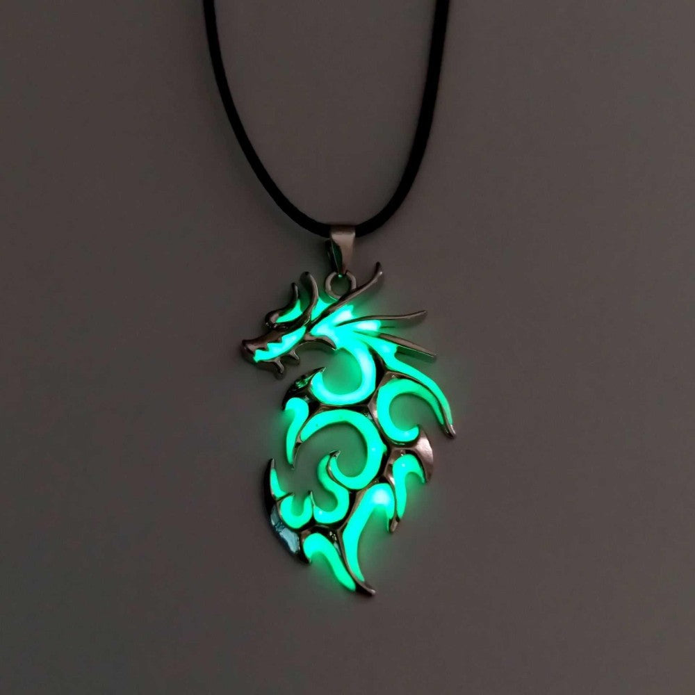 Womens Teen Girls Luminous Moon Necklace Moon Pendants Chain Choker Glow in The Dark Necklace Jewellery Gifts ????????