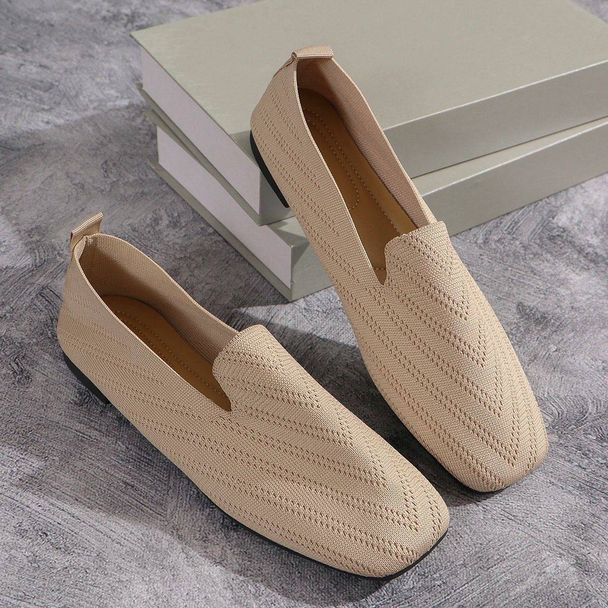 2025 Solid Color Square Toe Mesh Loafers Shallow Women Flats Shoes Soft Bottom Knit Ballet Flats Shoes Casual Slip on Shoes