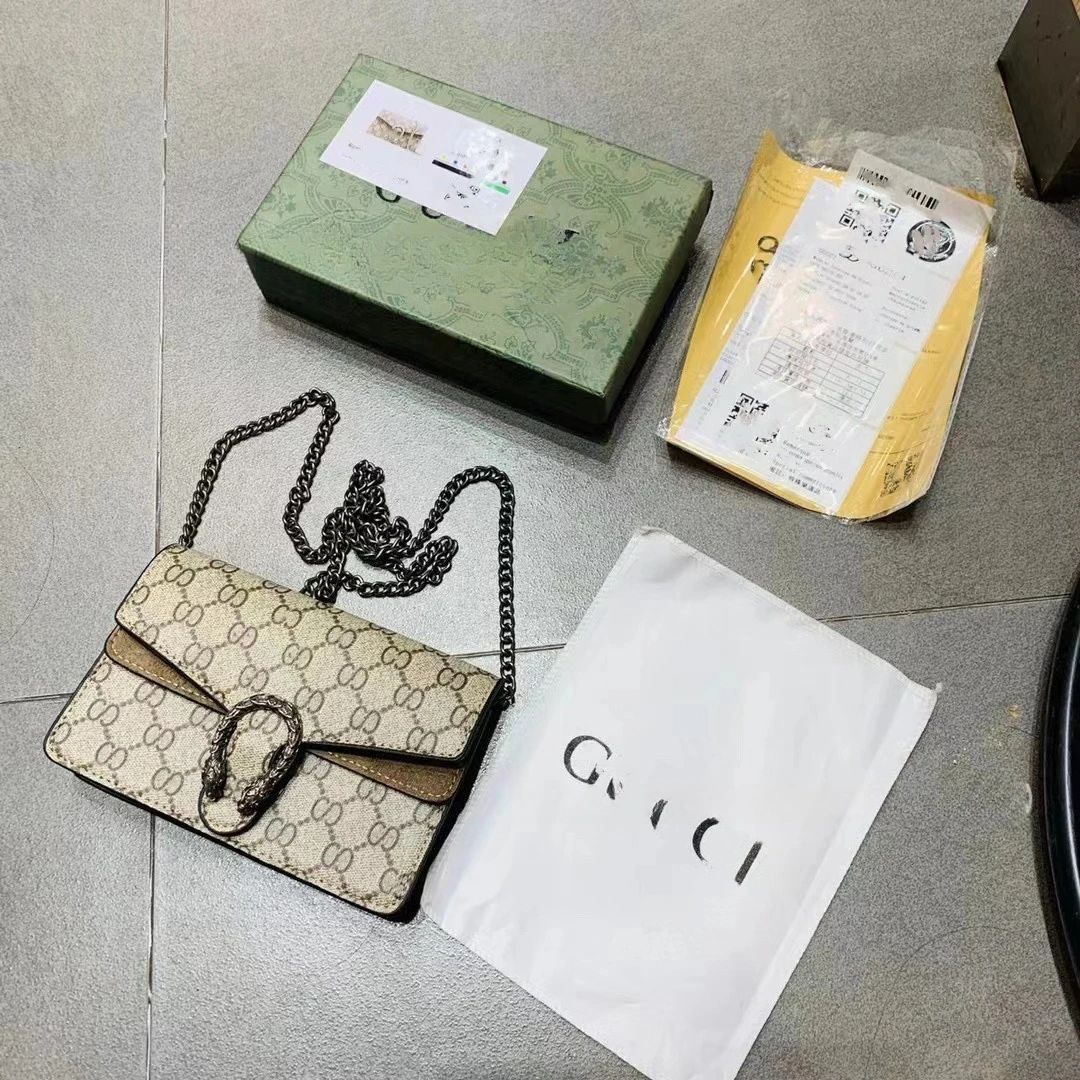 2025 new mini wine god chain bag, mobile phone, coin purse, single shoulder crossbody fashion trend