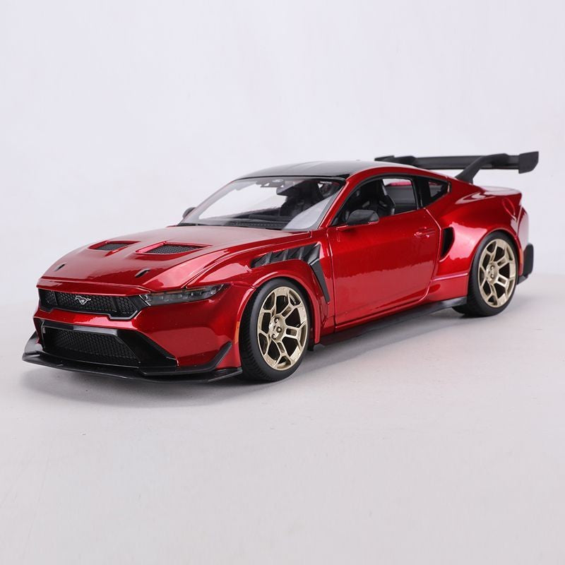 Original Maisto 1:18 Ford Mustang GTD Alloy Car Model Static Alloy Miniature Die-Cast Models Collection Gift Toys Birthday Gifts