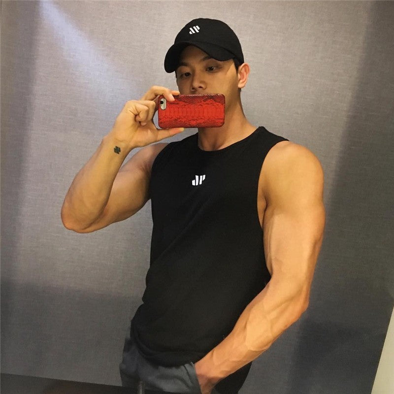 2025 Mens fitness gyms Tank top men Fitness sleeveless shirt Male mesh breathable Sports vest Undershirt Gyms Running vest men