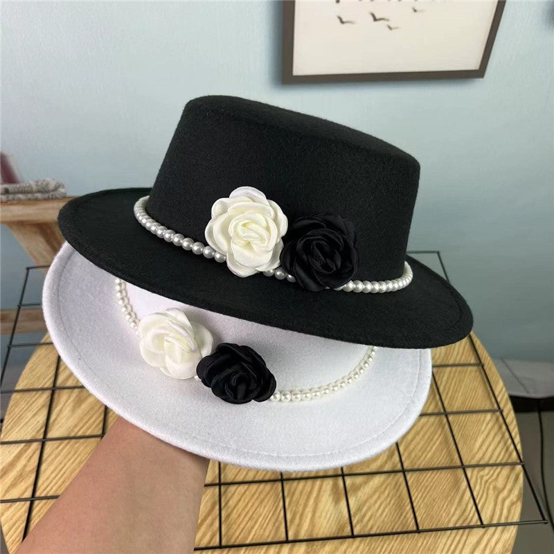 Women's Floral Chain Fedora High Fashion with Pearl Pins Bump Cap Black White Autumen Winter Ladies Fedoras Wide Brim Girl Hat