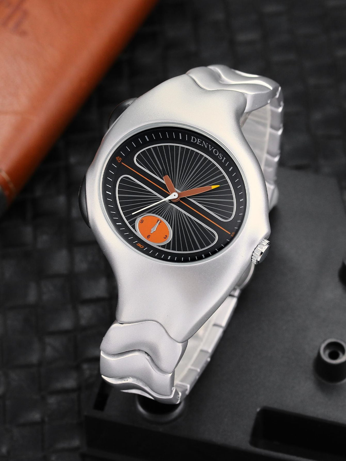 Alien Twist Original Watch Distorted Y2K Watch Men quartz watch Fashion Trendy Retro Watch Sports Niche Personality Design