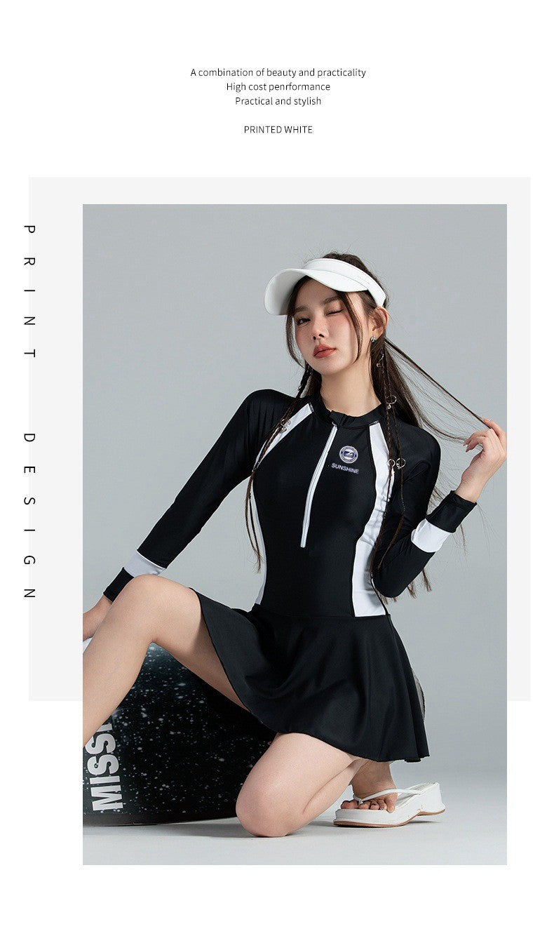 Black and White Color Matching One-piece Sports Small Chest Gathered To Cover The Belly Weight Swimming Sun Protection Swimsuit