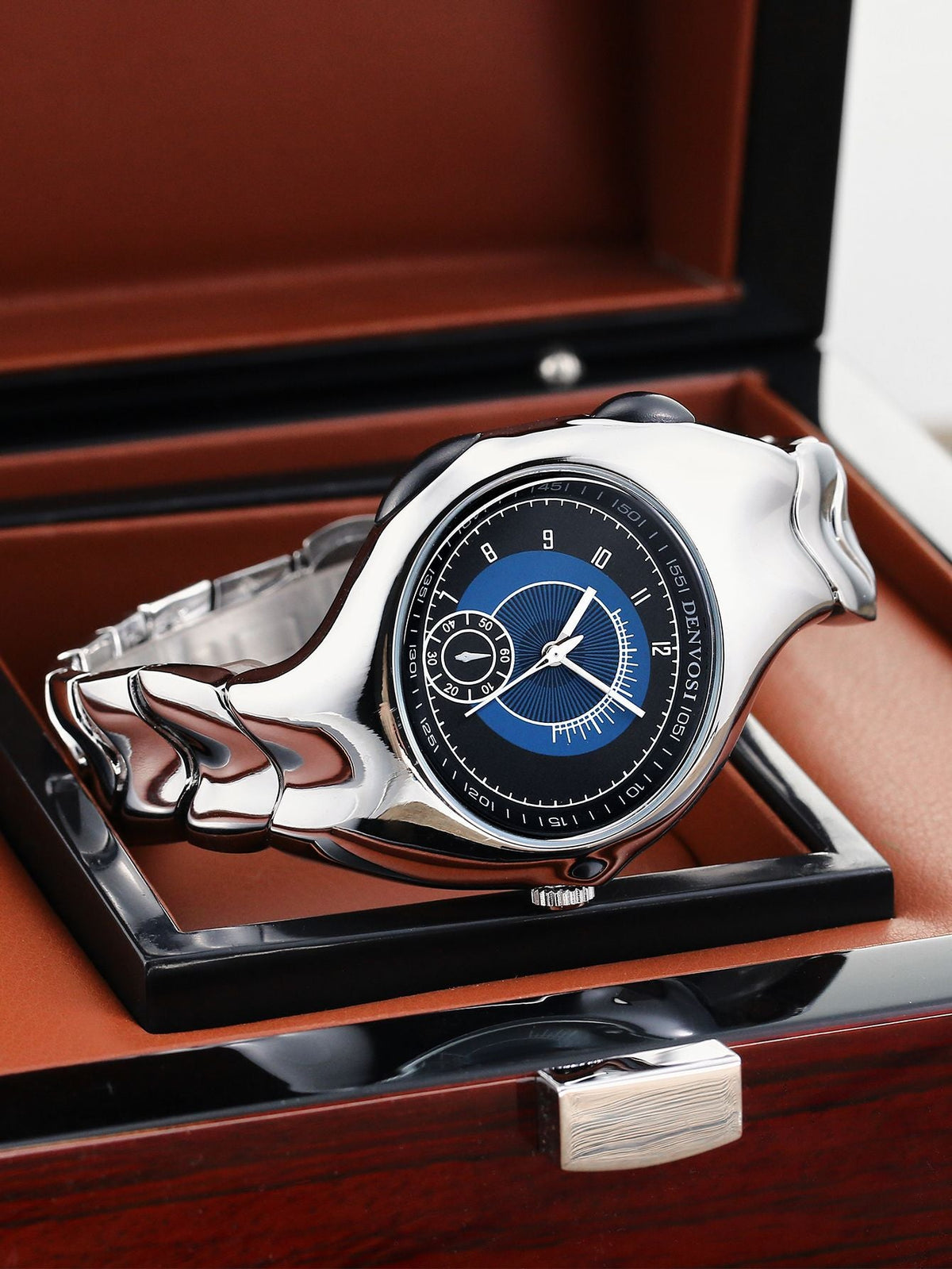 Alien Twist Original Watch Distorted Y2K Watch Men quartz watch Fashion Trendy Retro Watch Sports Niche Personality Design