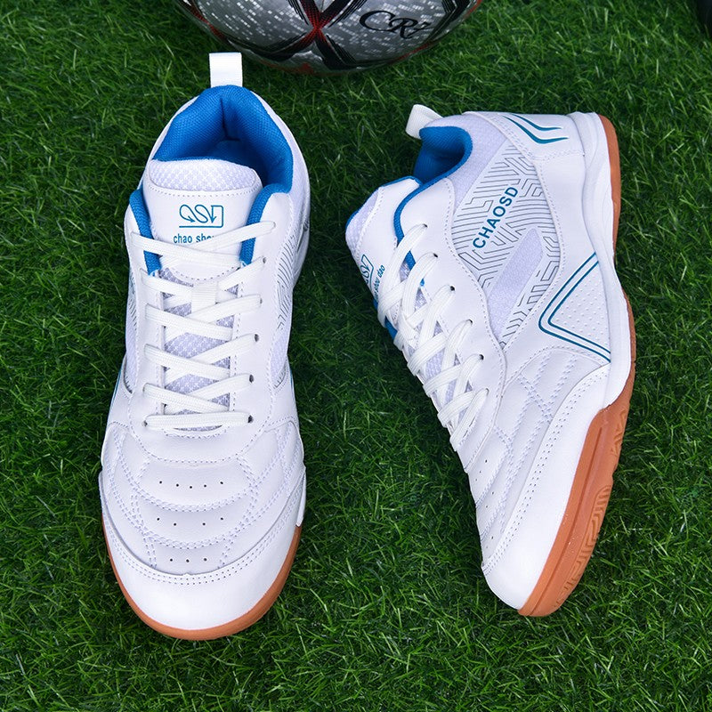 Men Professional Soccer Cleats Anti-Slippery Futsal Training Cleats Wear Resistant Ultralight Outdoor Indoor Unisex Sneakers
