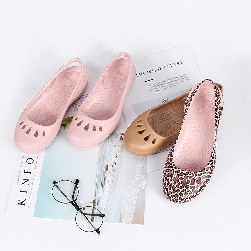 Certified Satihu Summer New Lightweight Anti Slip Hole Shoes Clog For Women's Flat Bottom Sandals Nurse Outdoor Beach Jelly