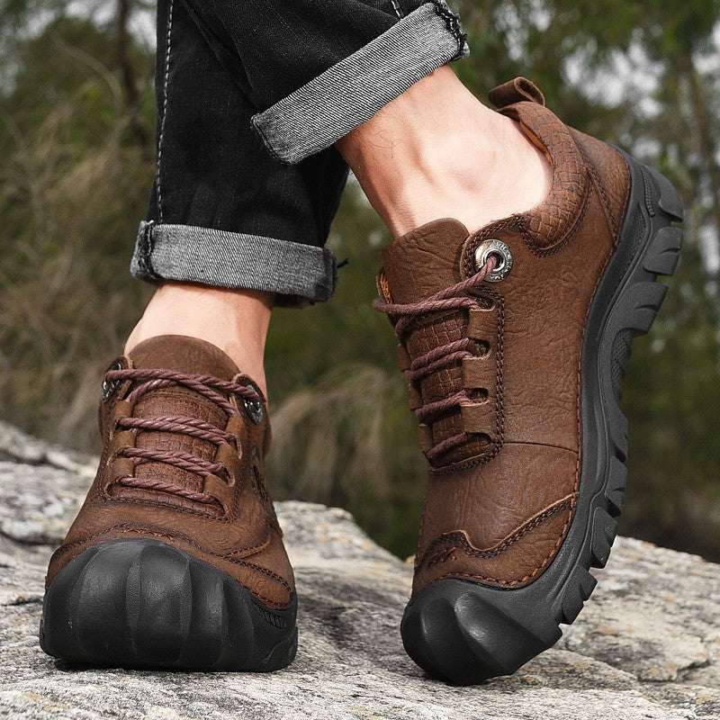 Outdoor Camping Hiking Shoes Men Genuine Leather Sports Sneakers Man Travel Casual Shoes Leisure Walking Climbing Men's Footwear