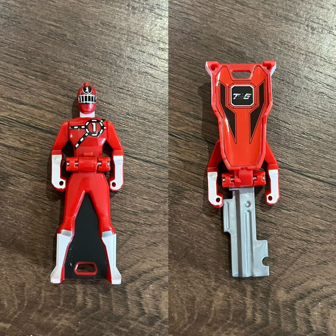 Bandai Authentic Kaizoku Sentai Gokaiger Me Ranger Key 35 Crimson Key Set Pb Limited - Non-Brand-New Birthday Gift Toys