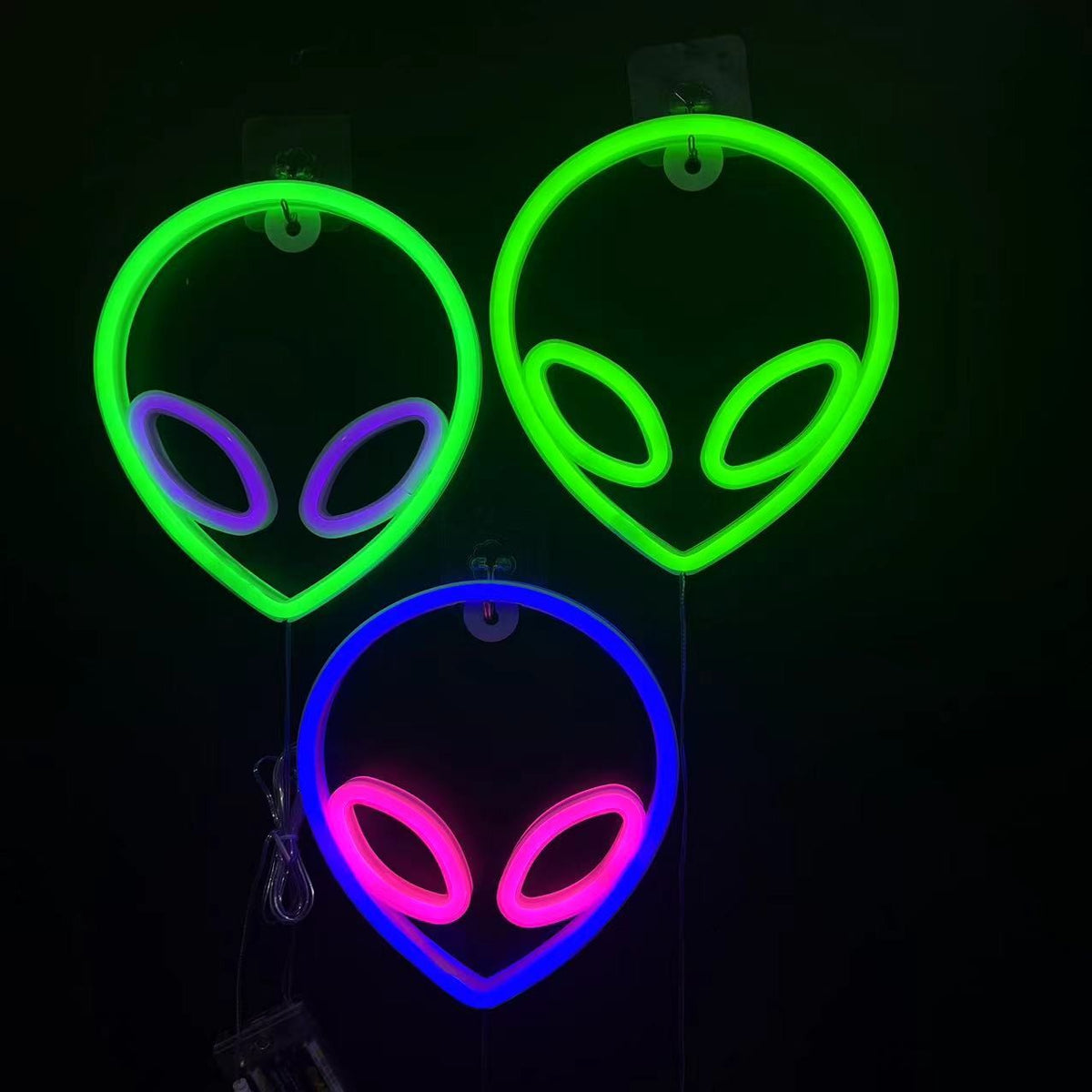 Neon Sign Alien Face Shaped Wall Hanging Lights for Home Game Room Saucerman Plant LED Night Lamps Xmas Party Holiday Art Decor