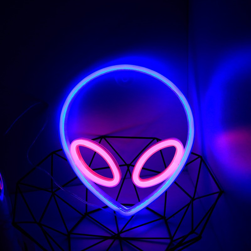 Neon Sign Alien Face Shaped Wall Hanging Lights for Home Game Room Saucerman Plant LED Night Lamps Xmas Party Holiday Art Decor