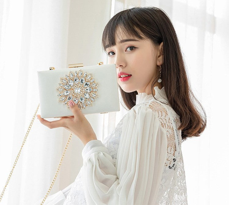 White Women Clutch Bag Wedding Clutch Purse Bridal Evening Crystal Summer Bags for Women 2021 Luxury Small Crossbody Bags