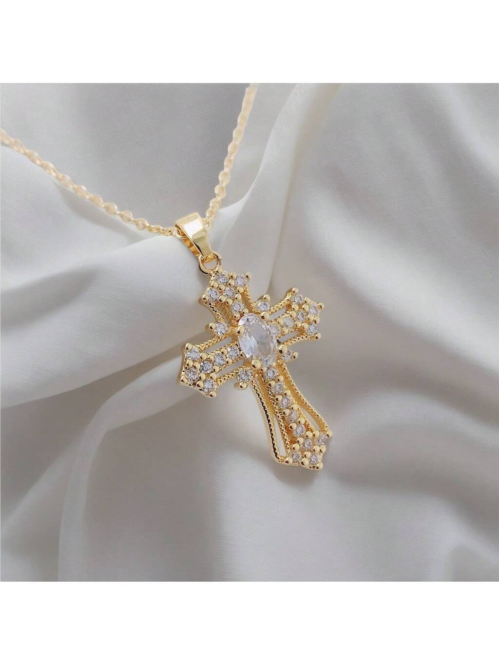 Vintage cross necklace Personalized pendant necklace niche design clavicle chain