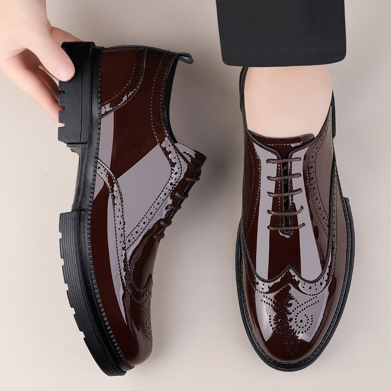 Male Brogue Shoes Thick Bottom Brand Mens Oxfords Shoes Men Patent Leather Fashion Smooth Coiffeur All-match Men's Wedding Shoes