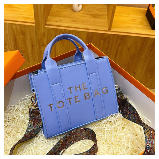 New printed letter tote bag, niche design handbag, European and American fashion crossbody bag, retro shoulder bag
