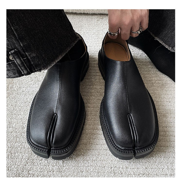 Tabi shoes for men and women classic leather split toe shoes casual one foot shoes Unisex flat shoes Comfortable design