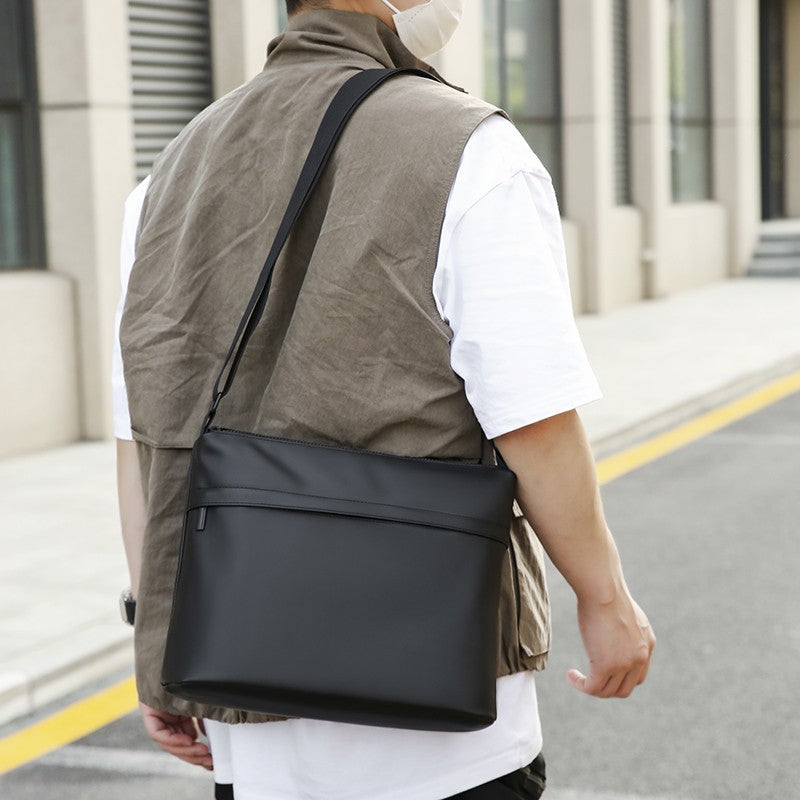 Sleek Crossbody Bag for Men Water-resistant Nylon Shoulder Bag Multi-Pocket Large CapacityMinimalist Style for Daily/Work/Travel
