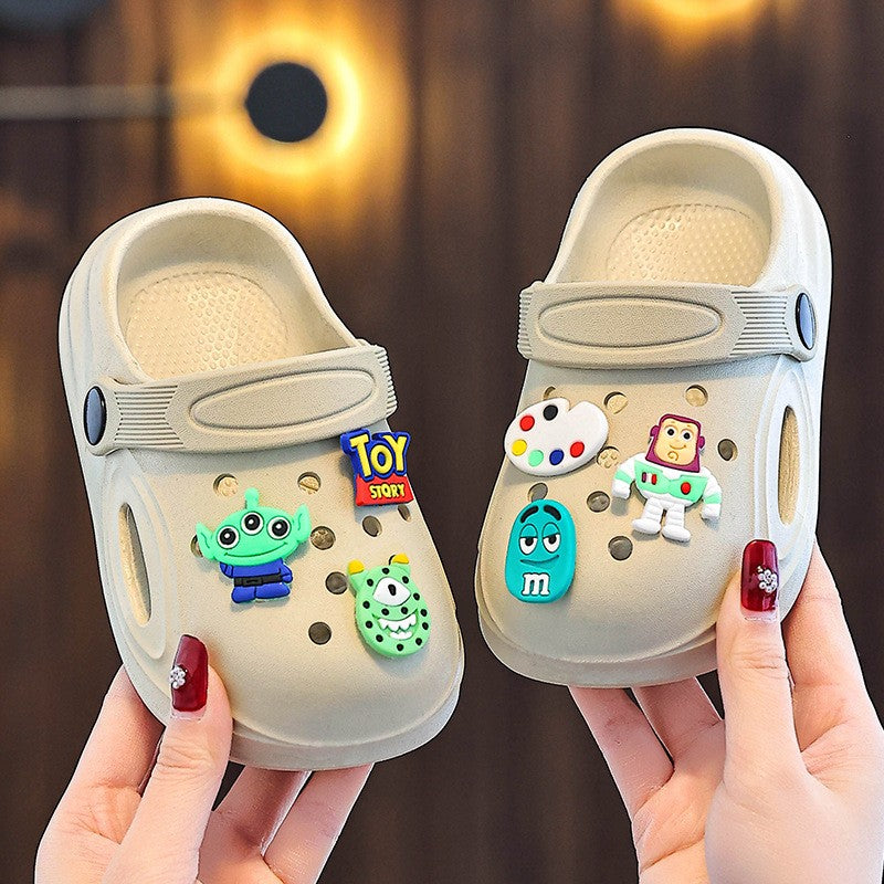 Children's Slippers New Home Girls Baby Indoor Non-slip Boys Cool Slippers Go Out Boys Hole Shoes