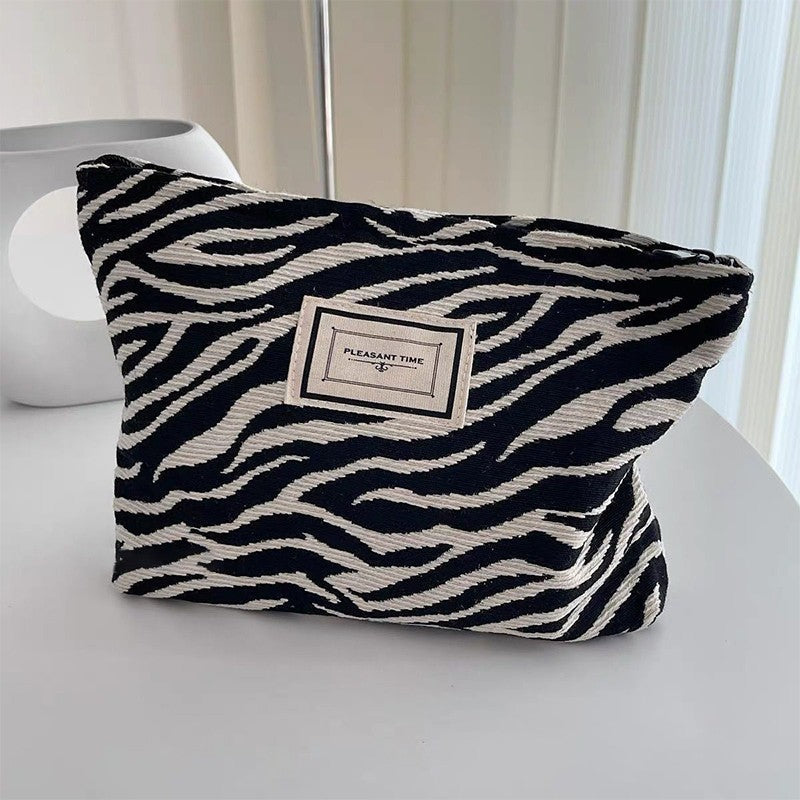 Large Women Zebra Pattern Cosmetic Bag Canvas Zipper Make Up Bag Travel Washing Makeup Organizer Storage Clutch Beauty Case
