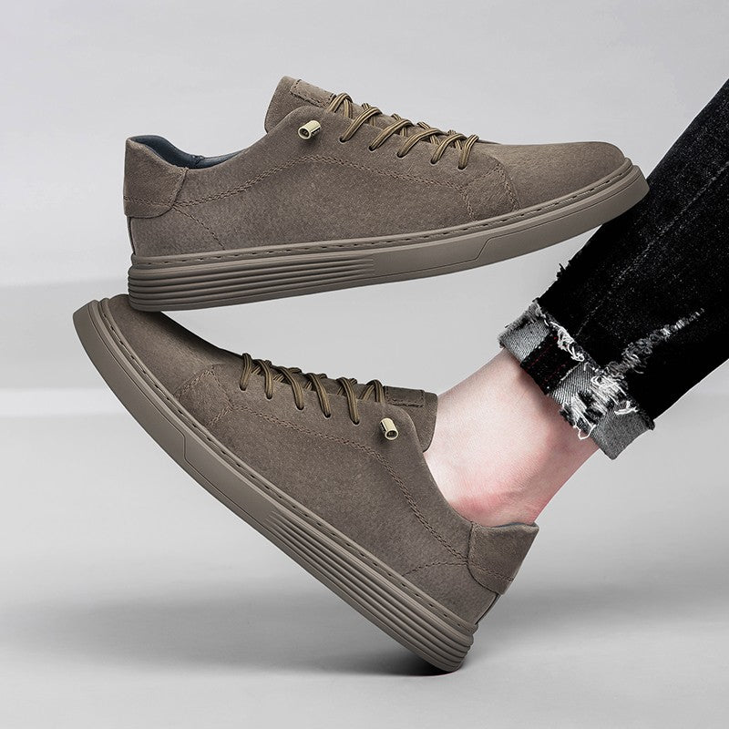 New Men's Suede Fashionable Lace-Up Casual Shoe Breathable And Comfortable Walking Shoe Anti -Slip And Wear-Resistant Flat Shoes