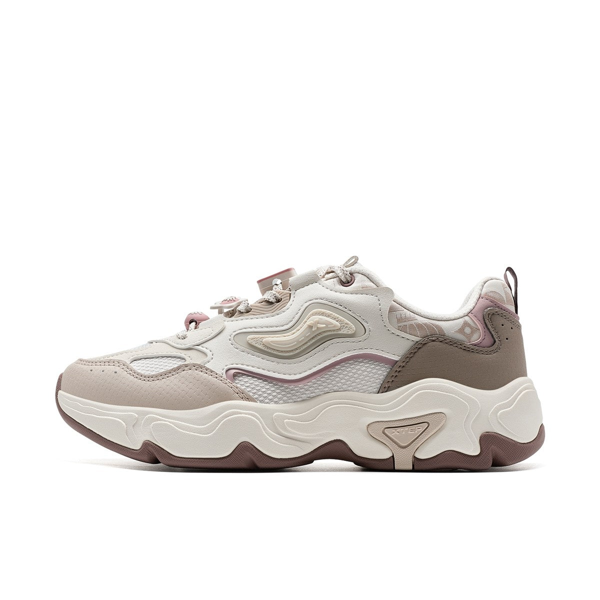 Xtep Star Trails 2.0 Women's Low Top Casual Shoes 2025 Spring Breathable Non-slip Thick Sole Leisure Sports Shoes 975118320005
