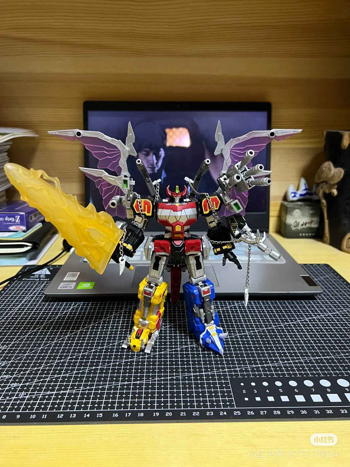 Pre-Sale Power Rangers Lucky Cat Micro Cosmos Mc-05 & Mc-03 Dragon King Caesar Action Figure Collectible Assemblable Model Toy