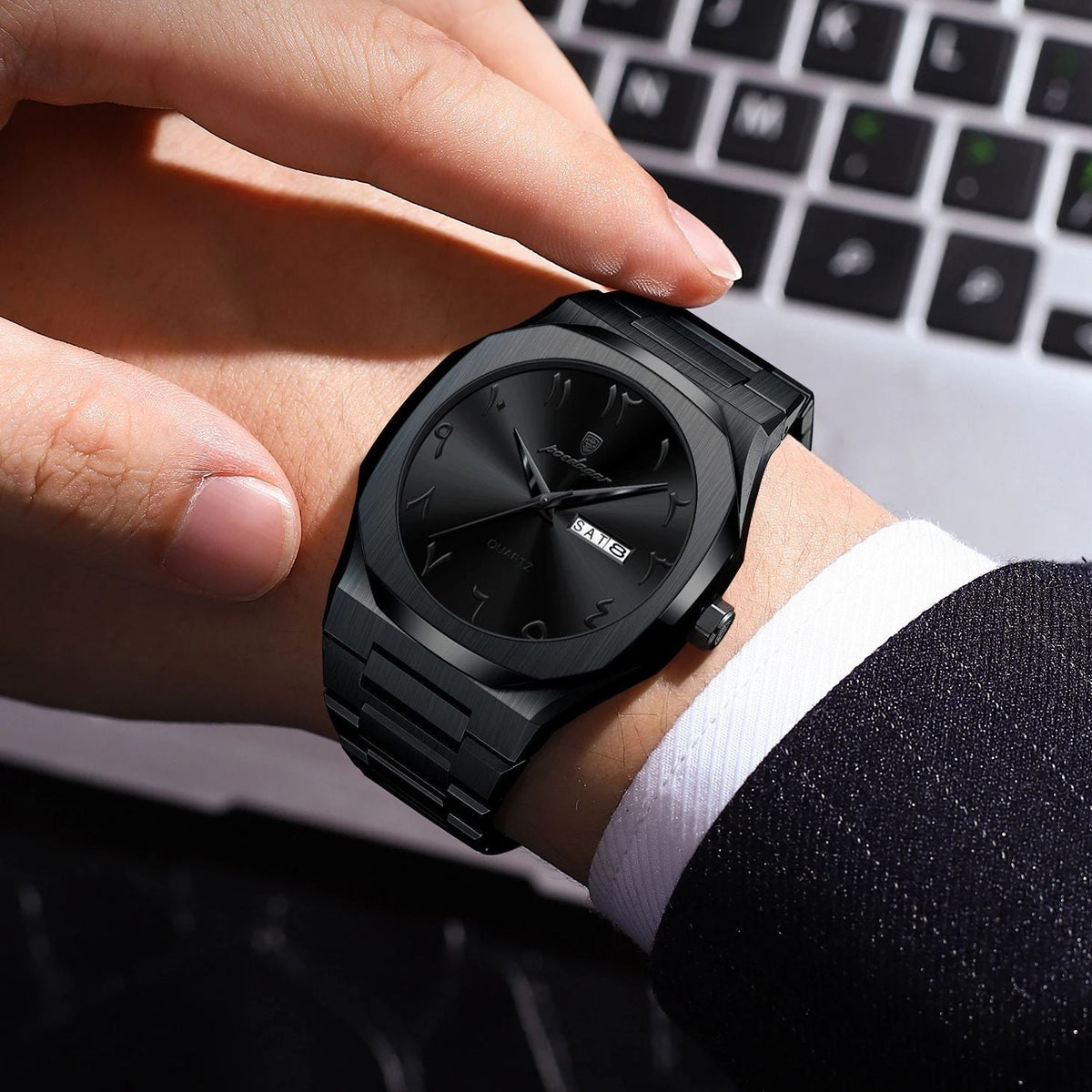 POEDAGAR Fashion High Quality Men Clock Date Week Waterproof Watch For Man Quartz Stainless Steel Luxury Men's Watches Reloj+Box