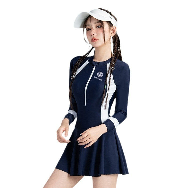Black and White Color Matching One-piece Sports Small Chest Gathered To Cover The Belly Weight Swimming Sun Protection Swimsuit