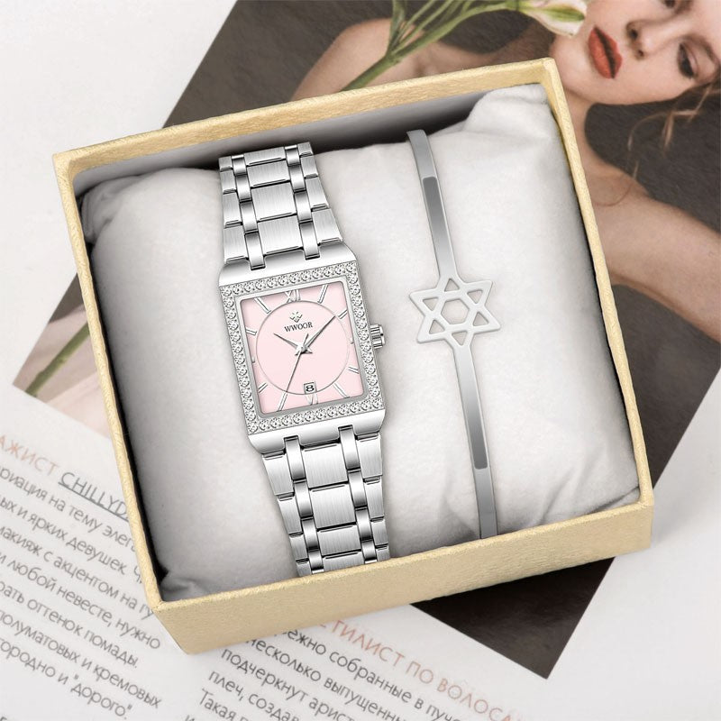 WWOOR Top Brand Luxury New Ladies Diamond Watch Fashion Square lady Wrist Watch Simple Women Dress Small Watch Relogio Feminino