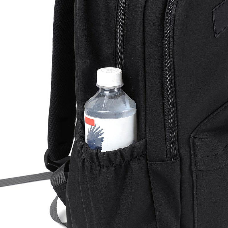 Large capacity multi-layer zipper backpack, suitable for commuting, leisure and sports travel, also an ideal student backpack.