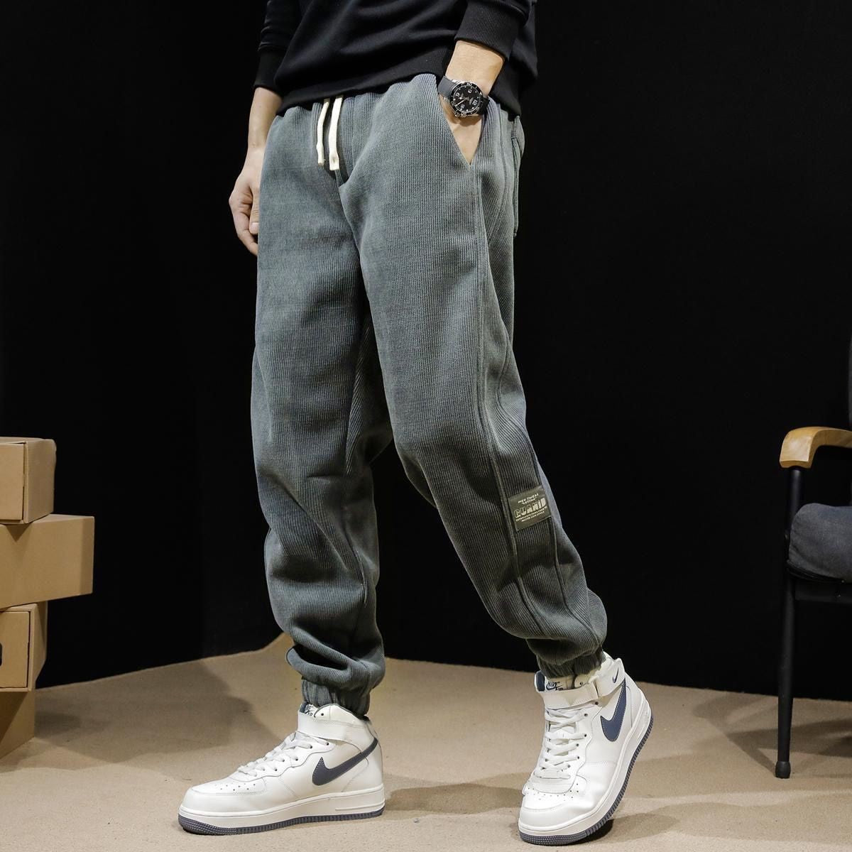 Autumn and Winter Men's Corduroy Casual Trousers Leggings Sweatpants Loose and Versatile Construction Site Pants Men's Trousers