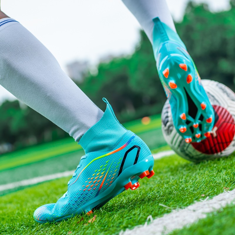 MenOutdoor Football Boots Professional Training Soccer Shoes Soccer Cleats Turf Futsal Match Grass Unisex Non-slip Breathable