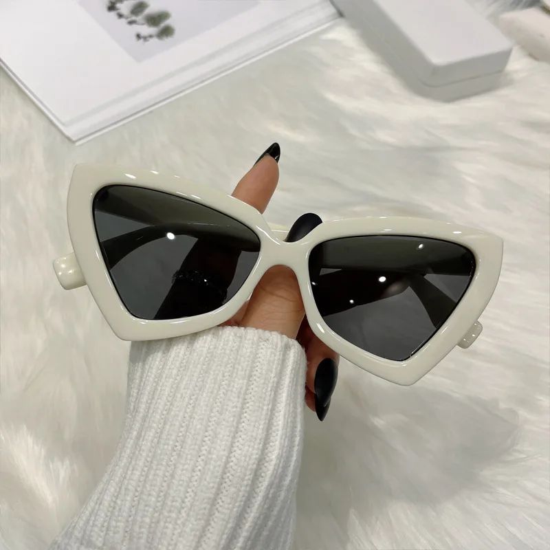 New Fashion Cat Eye Sunglasses Female Luxury Brand Designer Sun Glasses for Women Travelling Sun Shades Glasse y2k Gafas De Sol