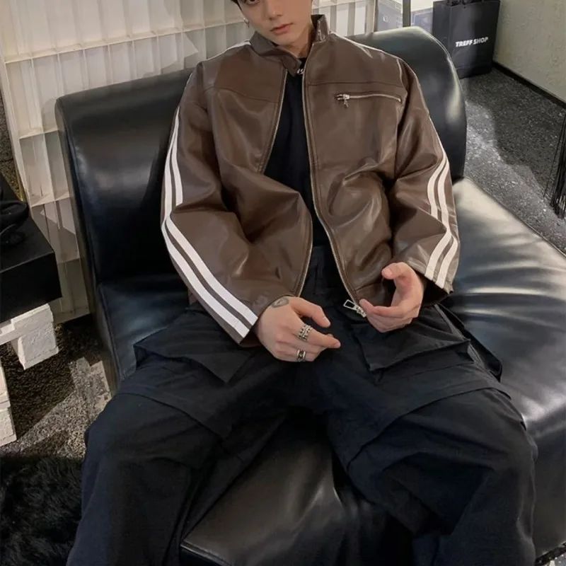 Retro Leather Jacket Men Women American Patchwork Strip Racing Outerwear Loose Hip Hop Zippers Brown PU Coat Streetwear Spring