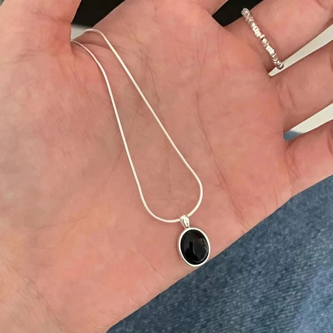 Simple Oval Aquamarine Moonstone Pendant Necklace for Women Girls Luxury Snake Chain Necklace Fashion Collar Jewelry Gifts