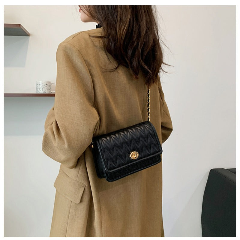 New Fashion Women's Shoulder Bag Simple Chain Texture Small Square Bag Light Luxury Party Crossbody Bag Purses and Handbags