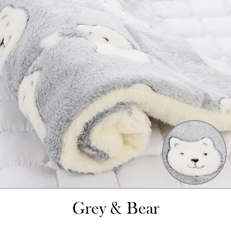 Pet Mat Thickened Autumn/Winter Warm Kennel Cat/dog Blanket Non-slip Seat Mat Soft Flannel Cotton Mat for Small and Large Dogs