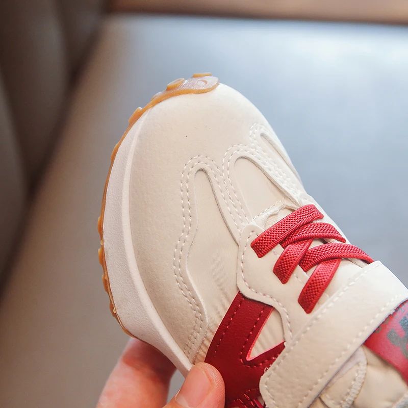 Children's Basketball Shoes Spring Autumn Versatile Running Shoes for Kids Boys Fashion Causal Girls School Sports Sneakers