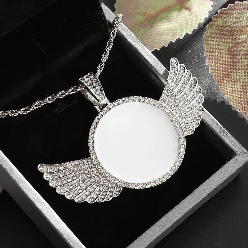 Bling Iced Out Pistol Pendant Submachine Gun Necklace Men Personality Hip Hop Rock Punk Cool Street Party Jewelry Gift