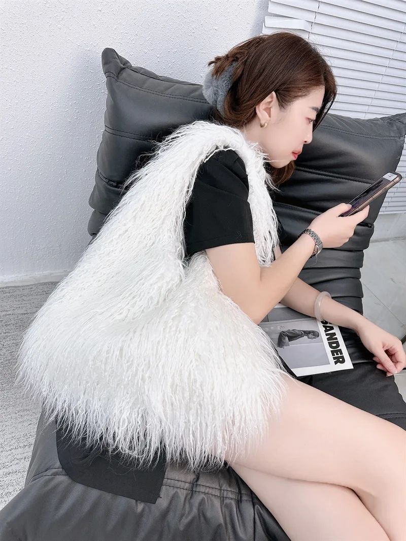 2025 NEW Wool Women's Plush Shoulder Bags Y2k Hot Girls Faux Fur Drawstring Bucket Bag Fashion Female Furry Purse Tote Handbags