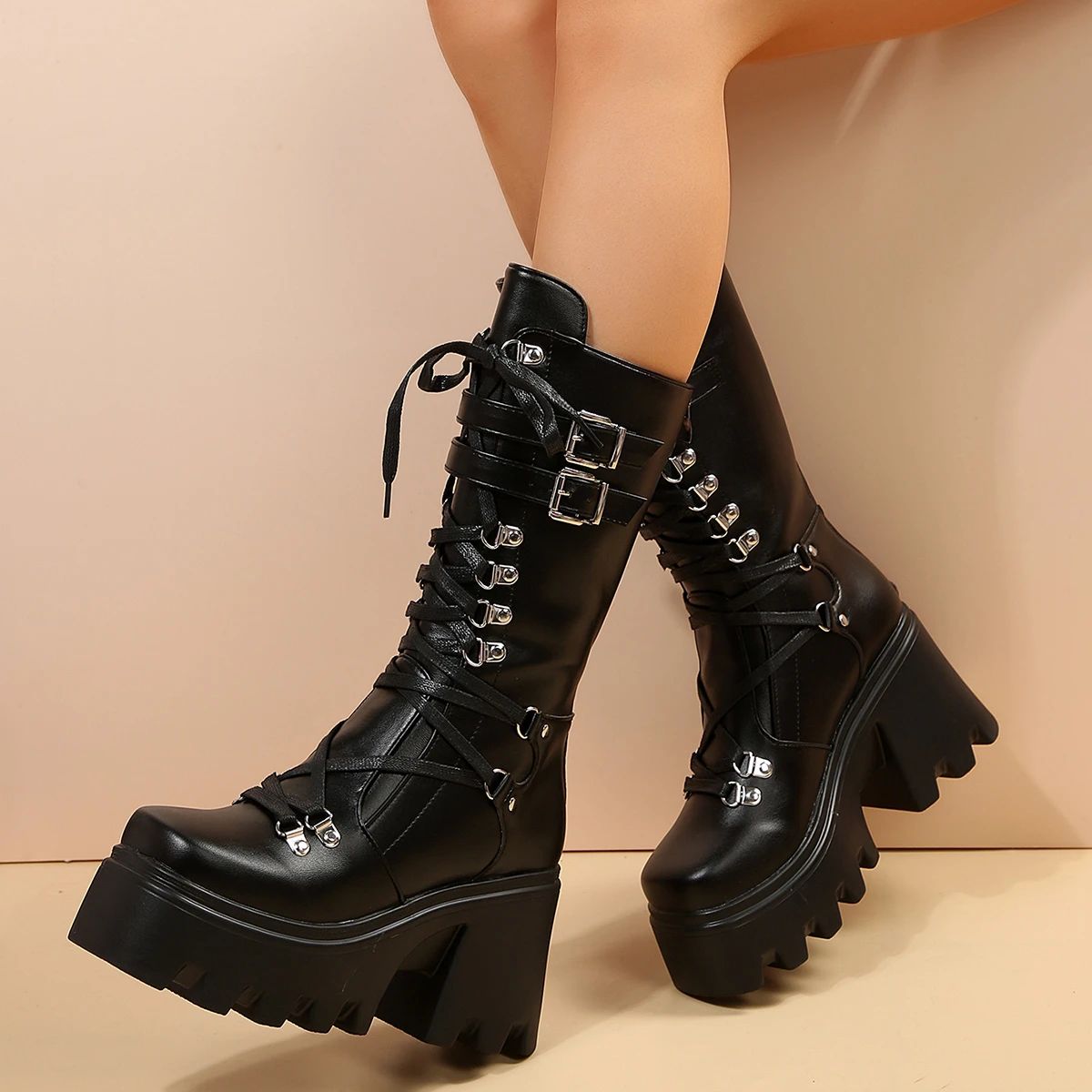 Winter 2024 New Women's Fashion Mid Tube Boots Lace Up High Platform Wedge Boots New Women's Fashion Solid Color Boots