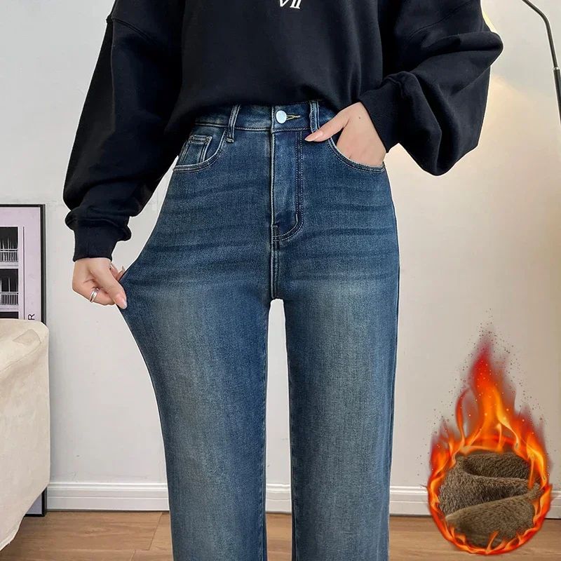 Winter Thickened Women's Mink Velvet Jeans Loose Straight Warm Soft Fleece Fashion Elastic High Waist Female Pants Black Blue