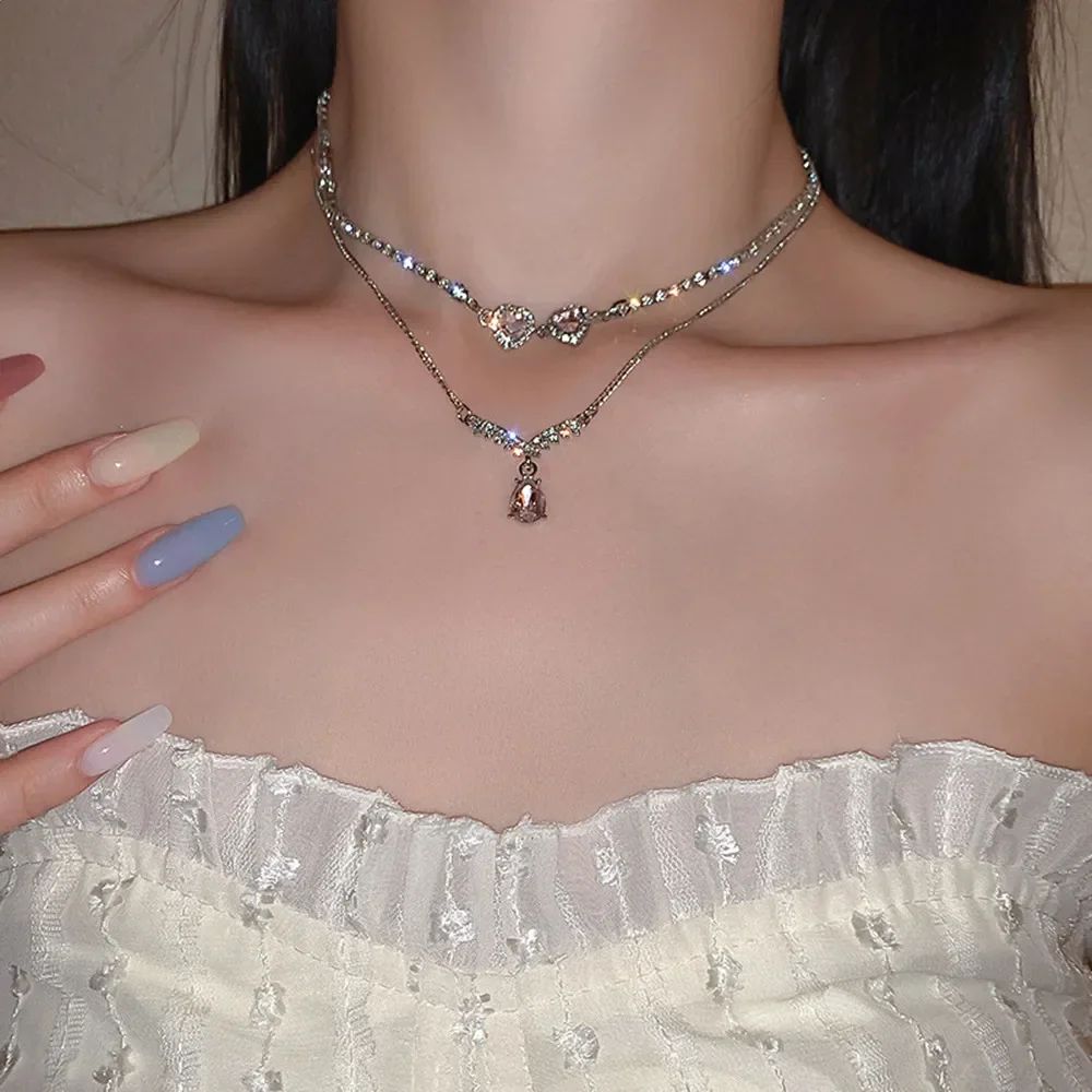 Exquisite Dolphin Star Blue Crystal Pendant Necklace For Women Fashion Personalized Daily Accessory Party Jewelry Birthday Gifts