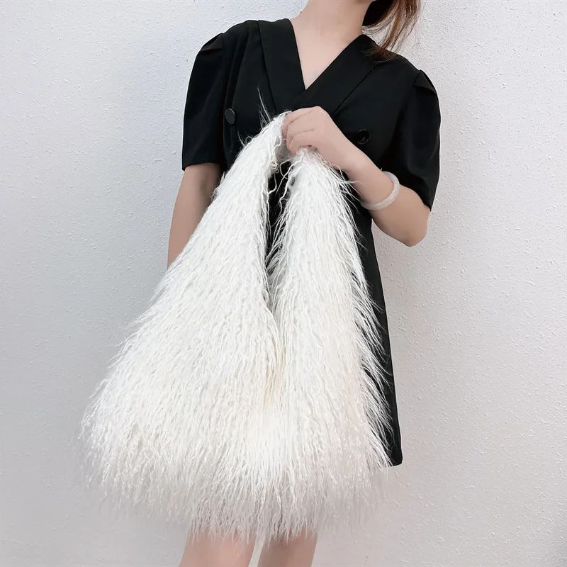 2025 NEW Wool Women's Plush Shoulder Bags Y2k Hot Girls Faux Fur Drawstring Bucket Bag Fashion Female Furry Purse Tote Handbags